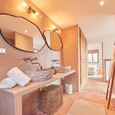 Casa Penisula Bed & Breakfast