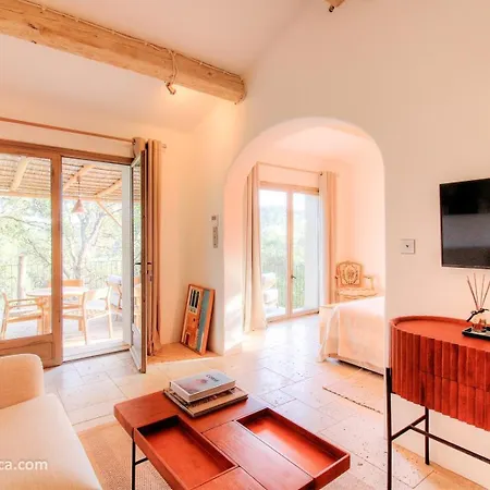 Casa Penisula Bed & Breakfast 3*