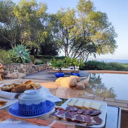 Casa Penisula 3* Porto-Vecchio (Corsica)