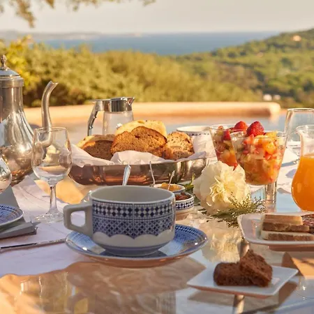 Bed & Breakfast Casa Penisula 3*